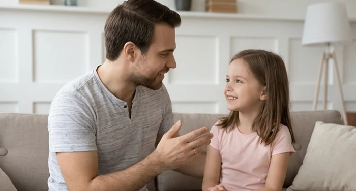 Luồng sinh khí luân chuyển nhịp nhàng giữa cha mẹ mệnh Thủy và con tuổi Ất Mùi 2015