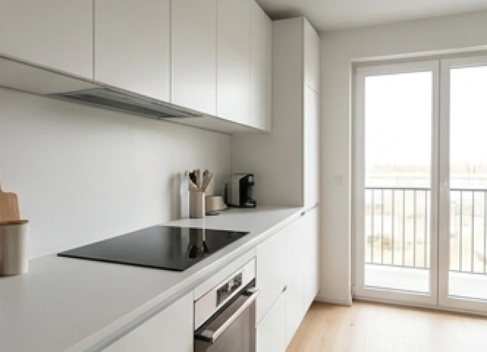 Gian bếp tối giản sáng sủa với tông màu nhẹ nhàng cho thế hệ gia chủ trẻ Đinh Sửu Kỷ Sửu