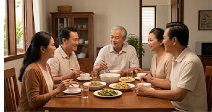Bữa cơm gia đình ba thế hệ sum vầy ấm cúng minh chứng cho sự hòa hợp khi các thành viên thấu hiểu lẫn nhau